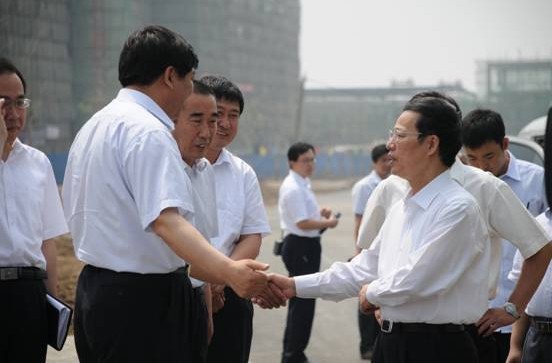 张高丽亲临环渤海绿色农产品交易物流中心视察